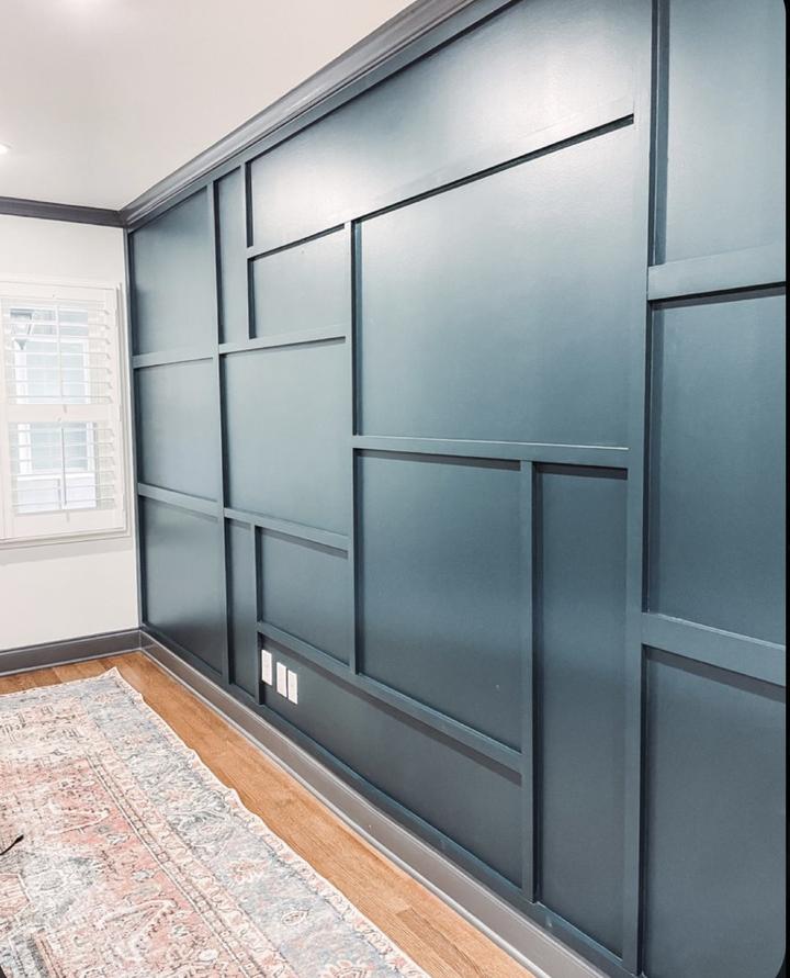Executive office accent features