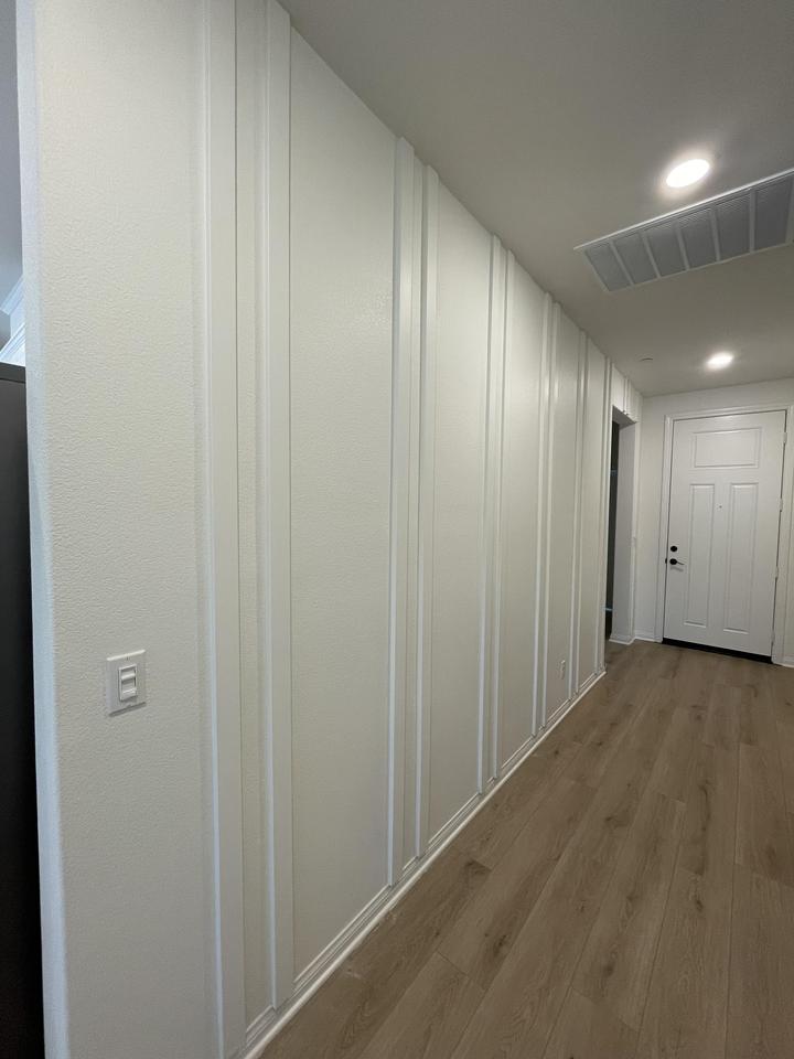 Entry way board and batten features