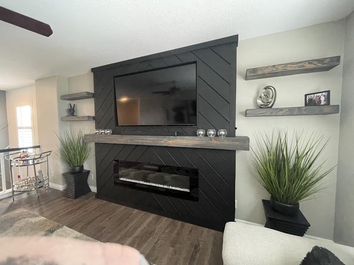 Media entertainment built in features